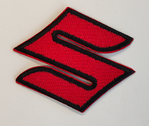 Nayttokuva2023-7-19kello10.02.44.png Suzuki "S"-kangasmerkki - Image 1