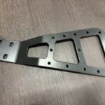 Laukkuteline, Suzuki M1800R, musta